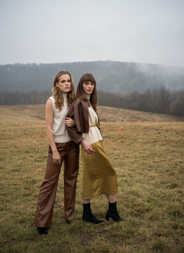 Black Cube - Max Mara