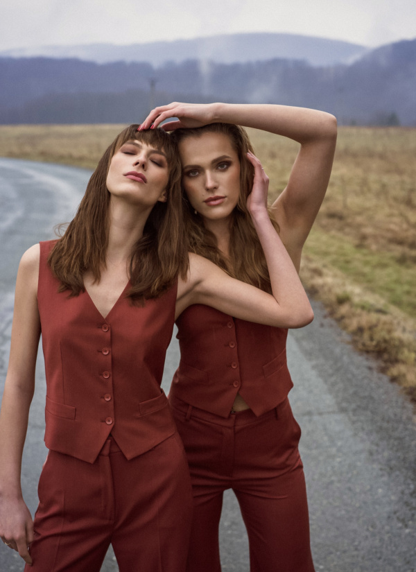 Black Cube - Max Mara
